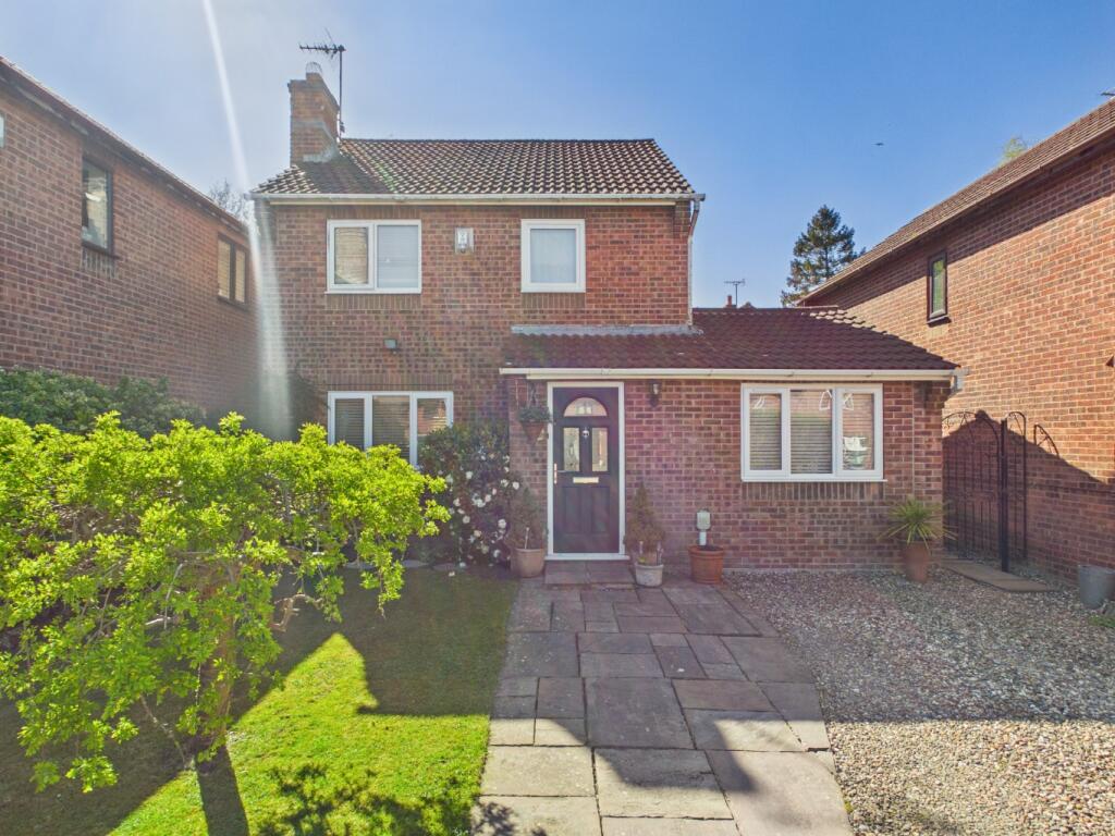Main image of property: Teal Close, Walkington, Beverley, East Riding Of Yorkshire, HU17 8TW
