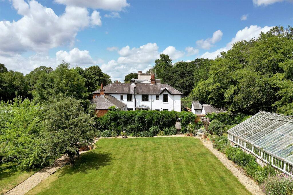 Lambs Lane, Swallowfield, Reading, Berkshire, RG7 photo 3