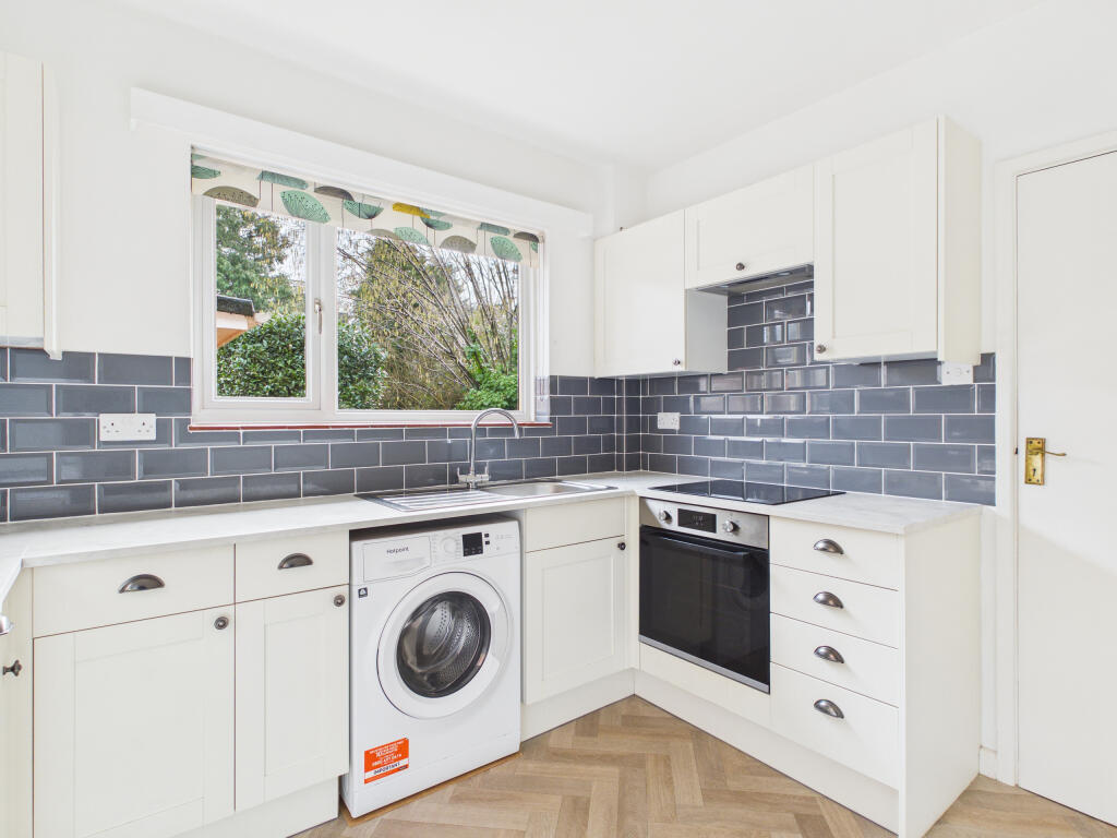House in Exeter - View 4