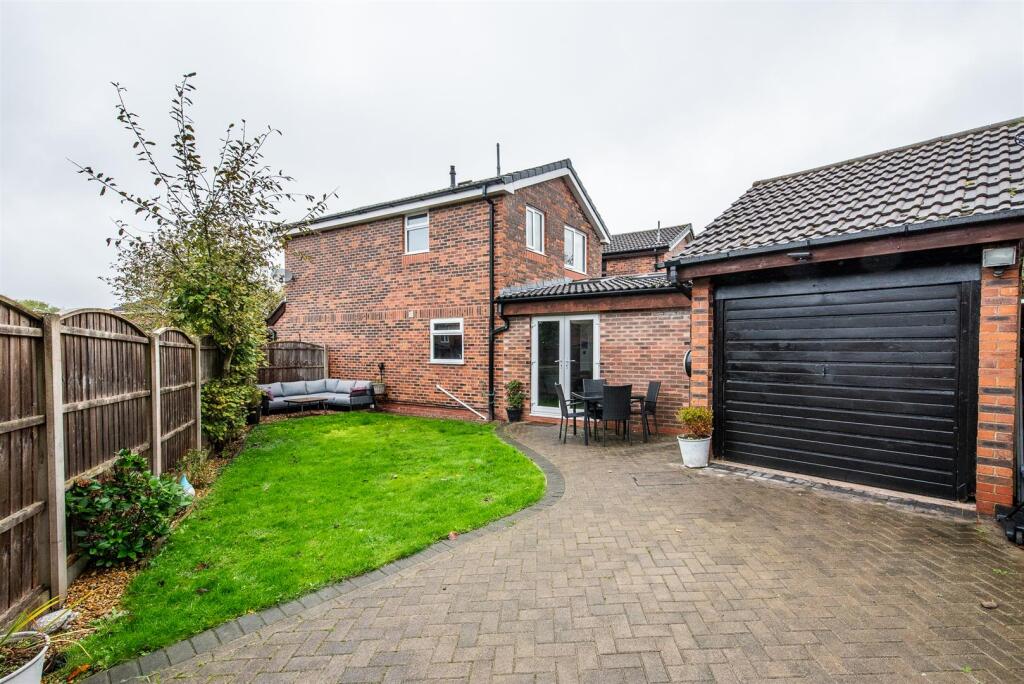 Kiln Croft, Clayton-Le-Woods, Chorley photo 4