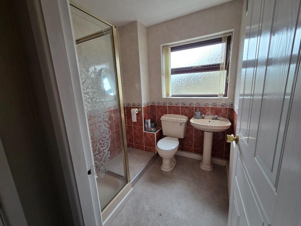 Additional image 7 of Ling Park Avenue, BD15