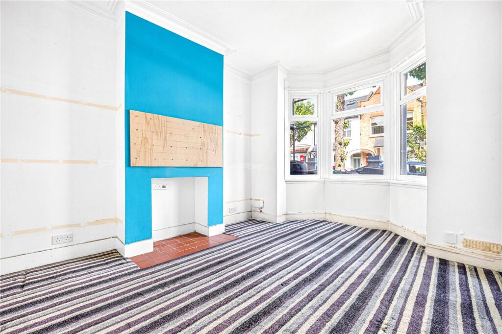 Cassiobury Road, Walthamstow, London, E17 photo 2