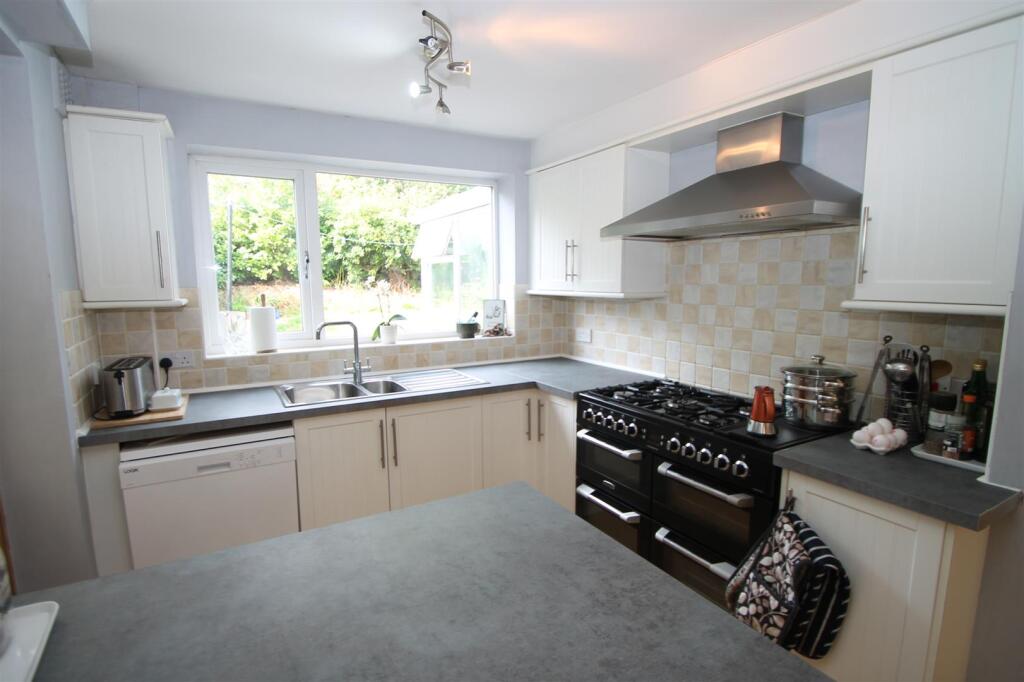 Additional image 6 of Hopwood Close, Halesowen