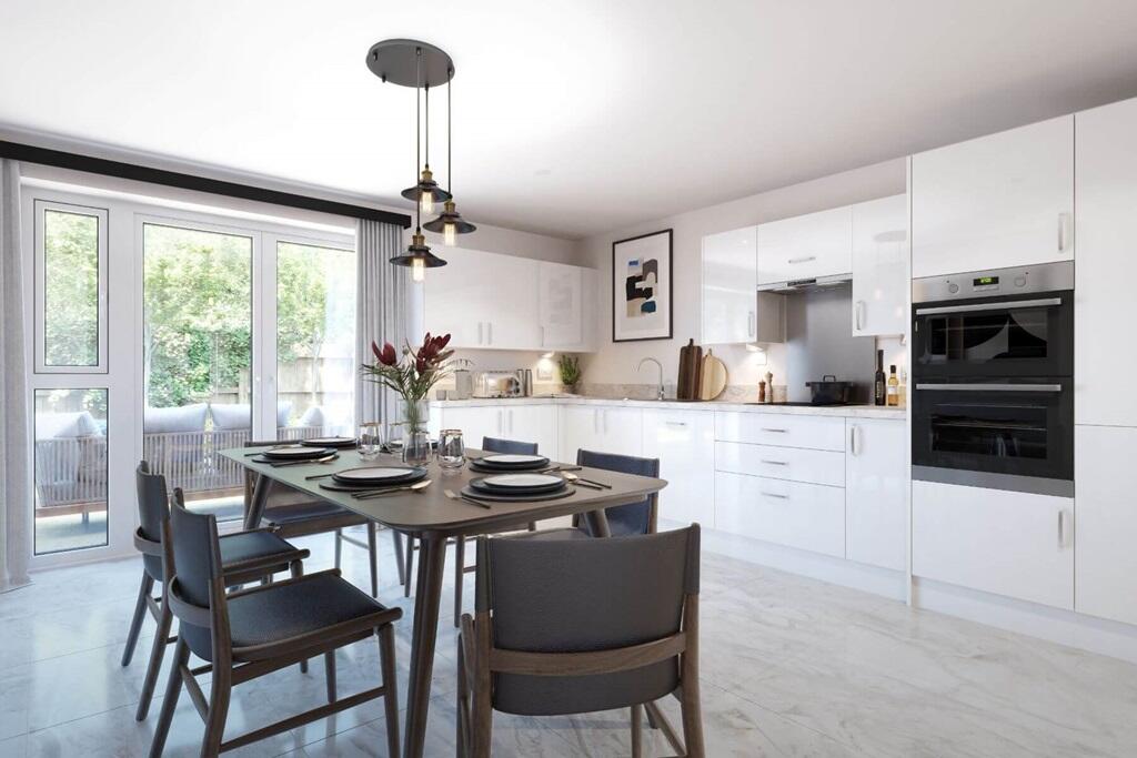 House in Bargeddie, Langmuir, Kirkwood - More