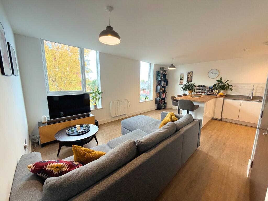 Apartment in Manchester - View 3