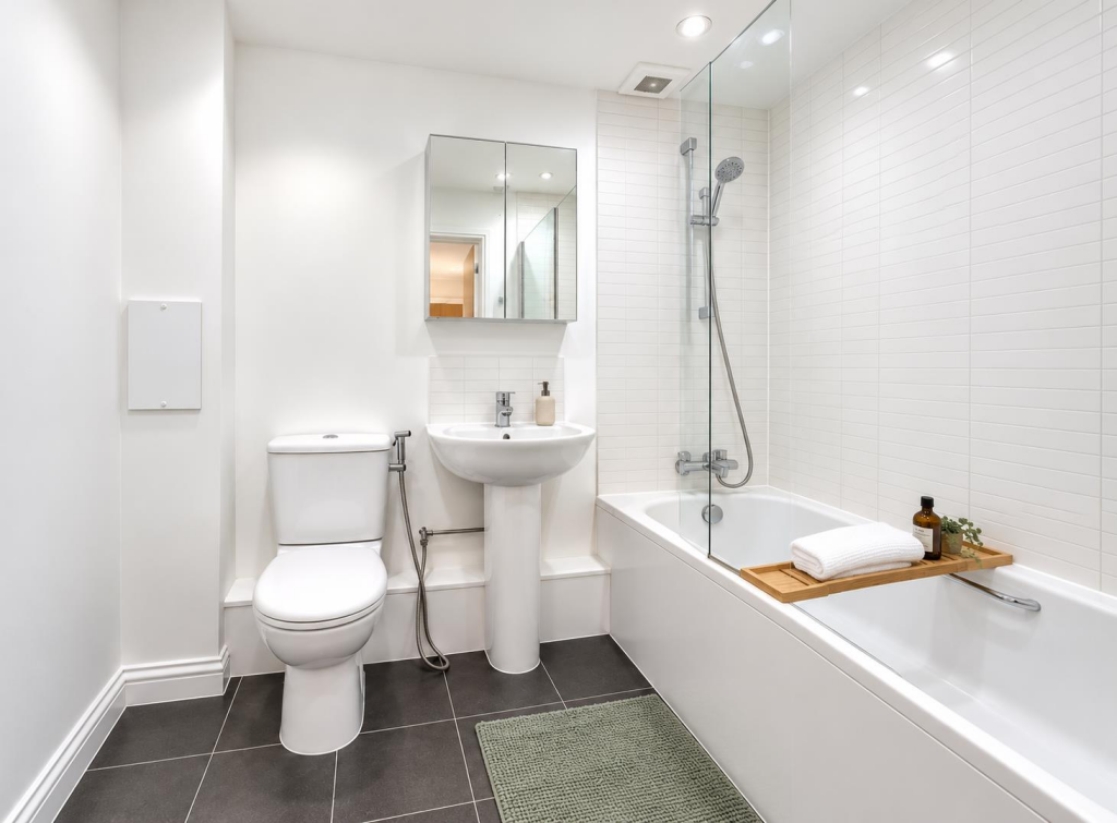 Apartment in London - More