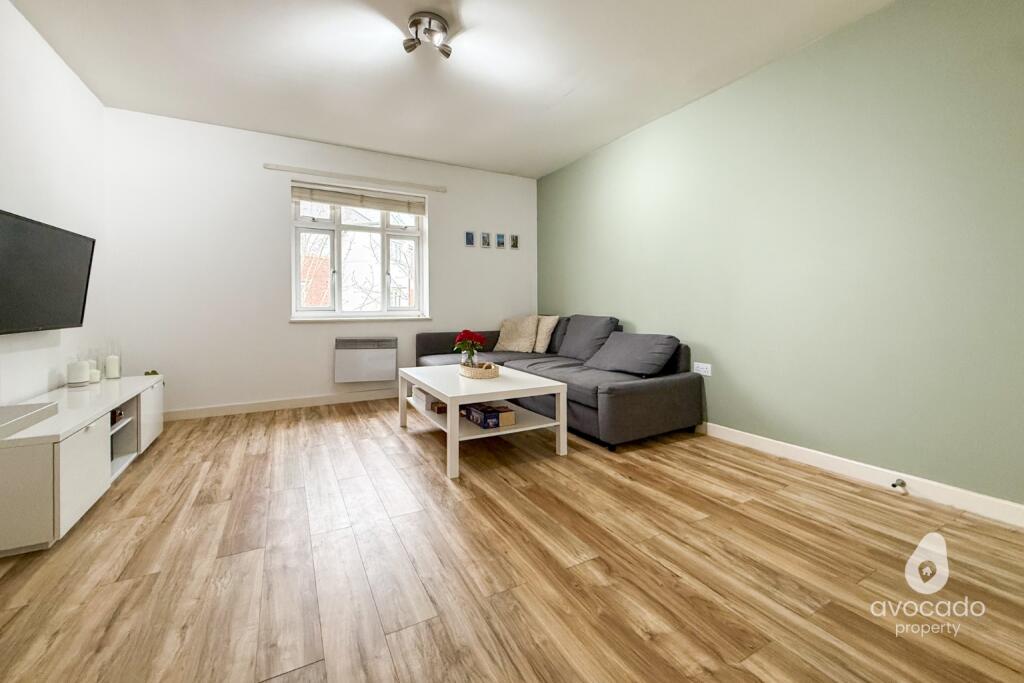Gabriels Square, Lower Earley, RG6 - View 3
