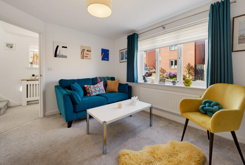 House in Brynna, Llanharan - More