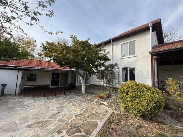 Main image of property: Kosarka, Gabrovo