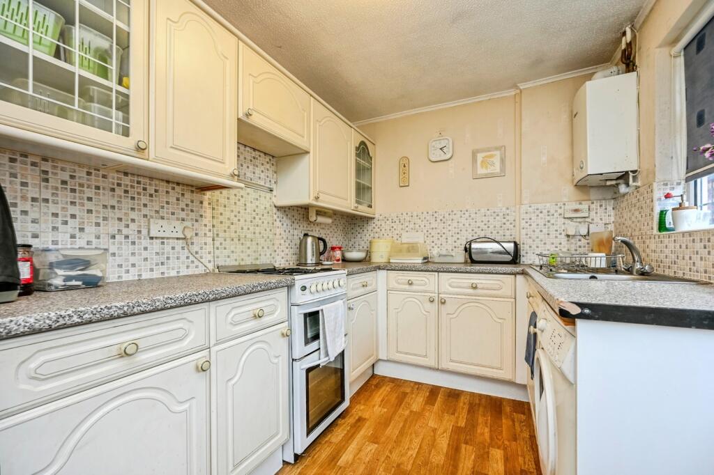Foxfold, Skelmersdale, Lancashire, WN8 photo 2