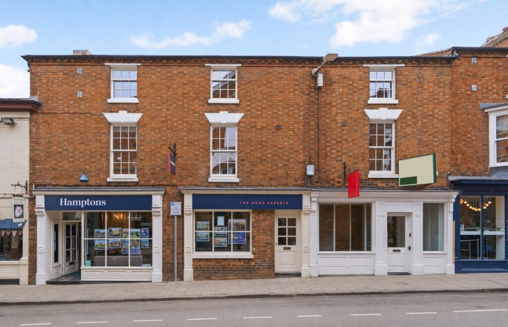 Main image of property: Union Street, Stratford-upon-Avon, CV37