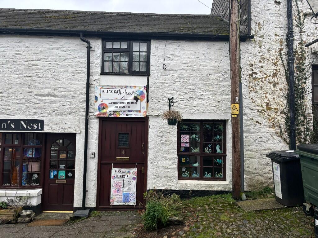 Main image of property: 4 Lockyer Mews, Paddons Row, Tavistock, Devon, PL19