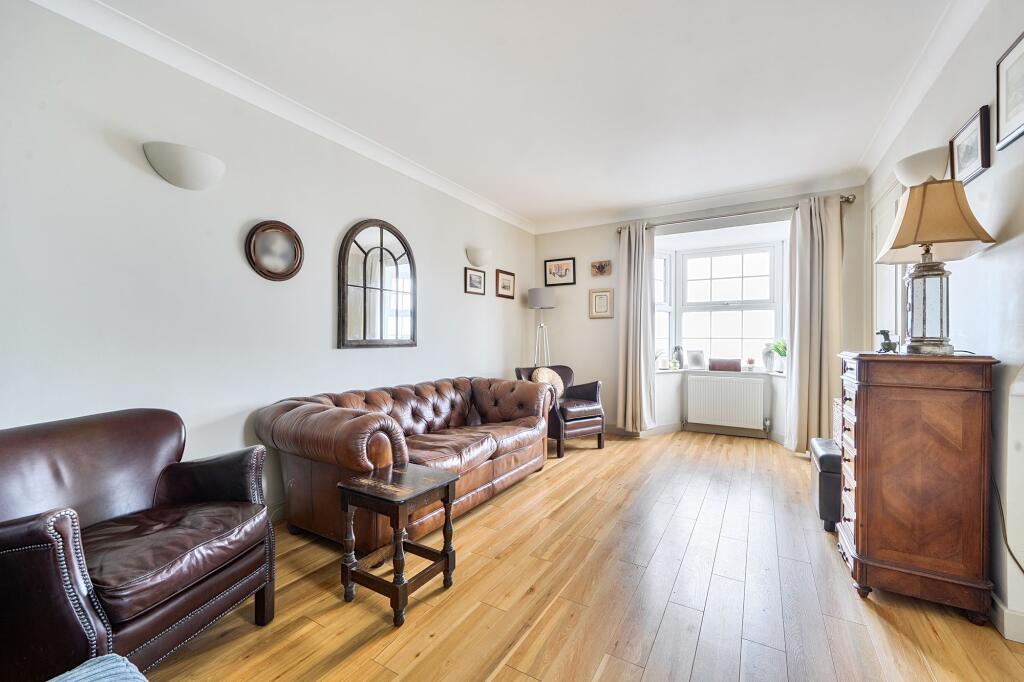 House in Chichester, Midhurst - View 3