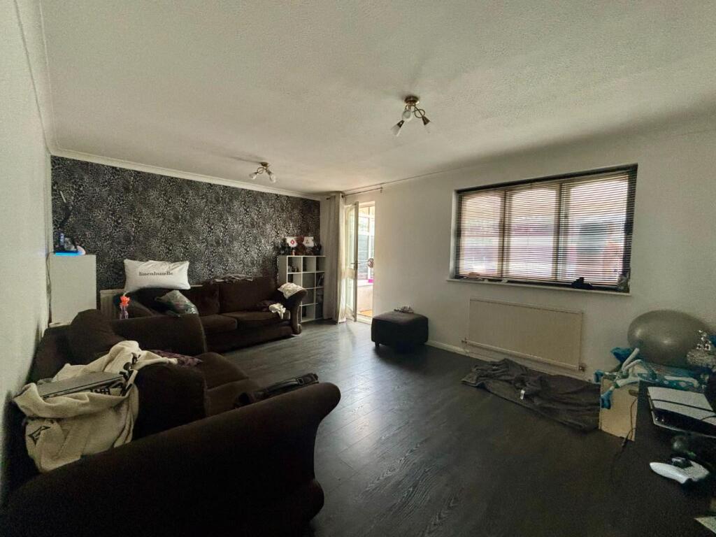 House in Collingtree, Blacky More, East Hunsbury - View 4
