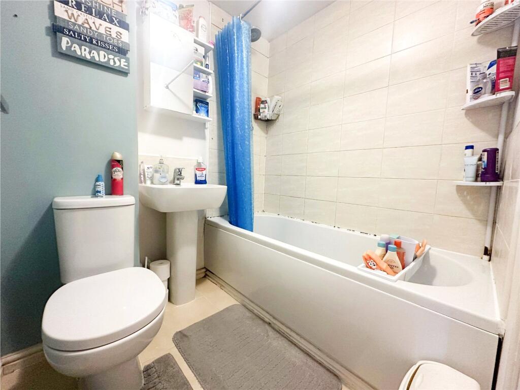 House in Wolverhampton, Low Hill - More