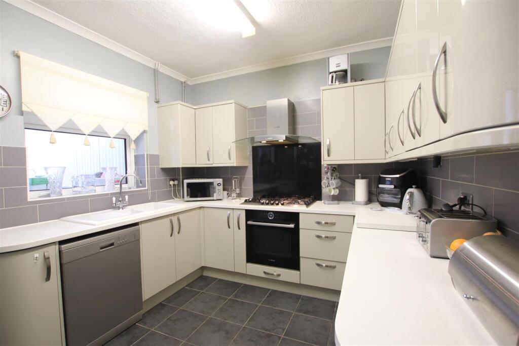 Bantoft Terrace, Ipswich photo 3