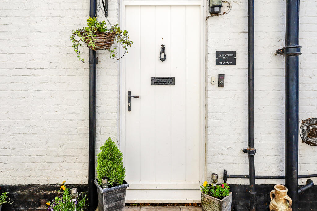 Main image of property: Farnham Road, Liss, Hampshire