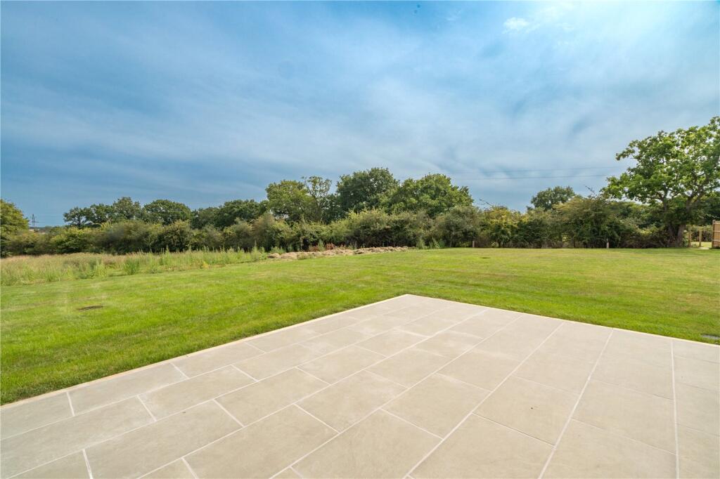 Caldicotts Lane, Lower Dicker, Hailsham, East Sussex, BN27 photo 3