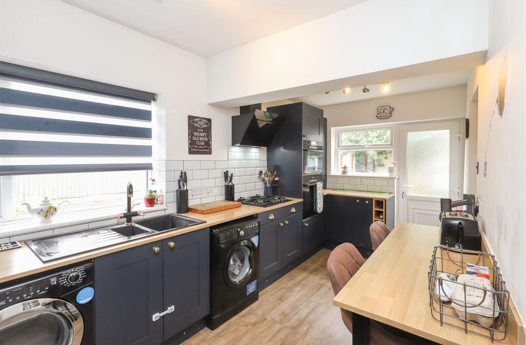 South Street North, New Whittington, S43 photo 3