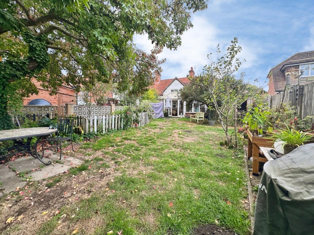 House in Hart, Crookham Village - View 5