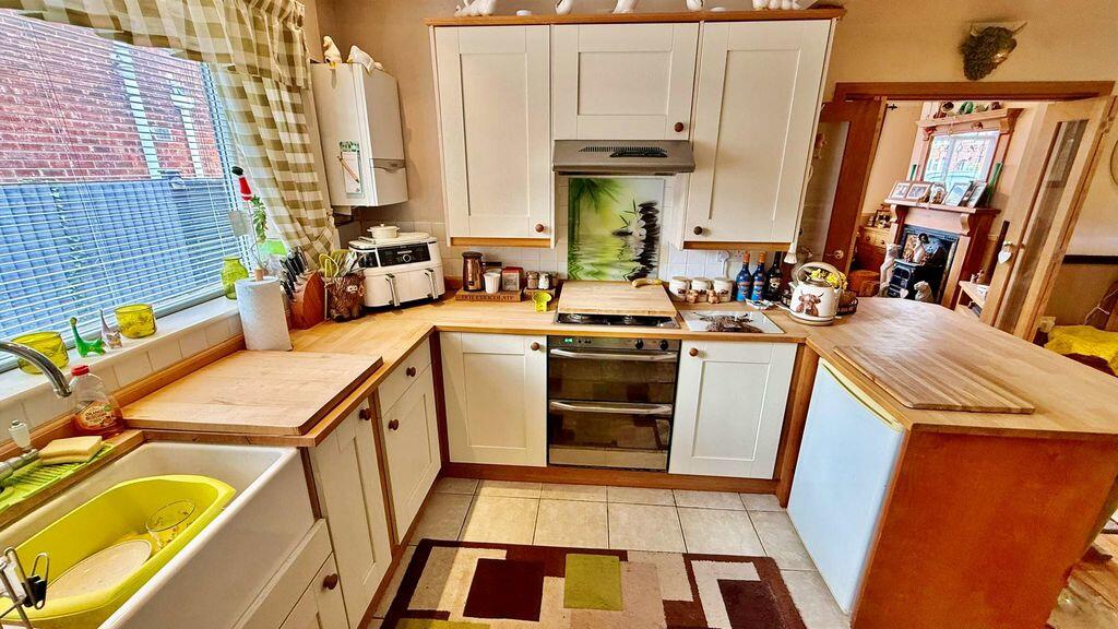 House in Lincoln, Lincolnshire - View 3