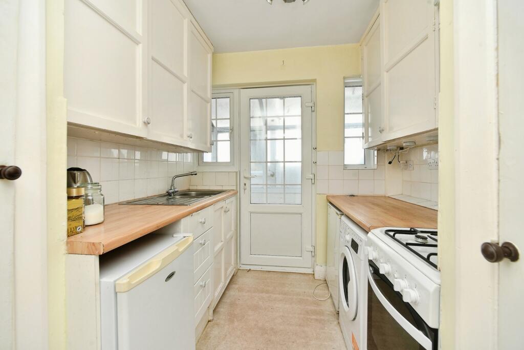 House in Brighton, Saltdean - View 4
