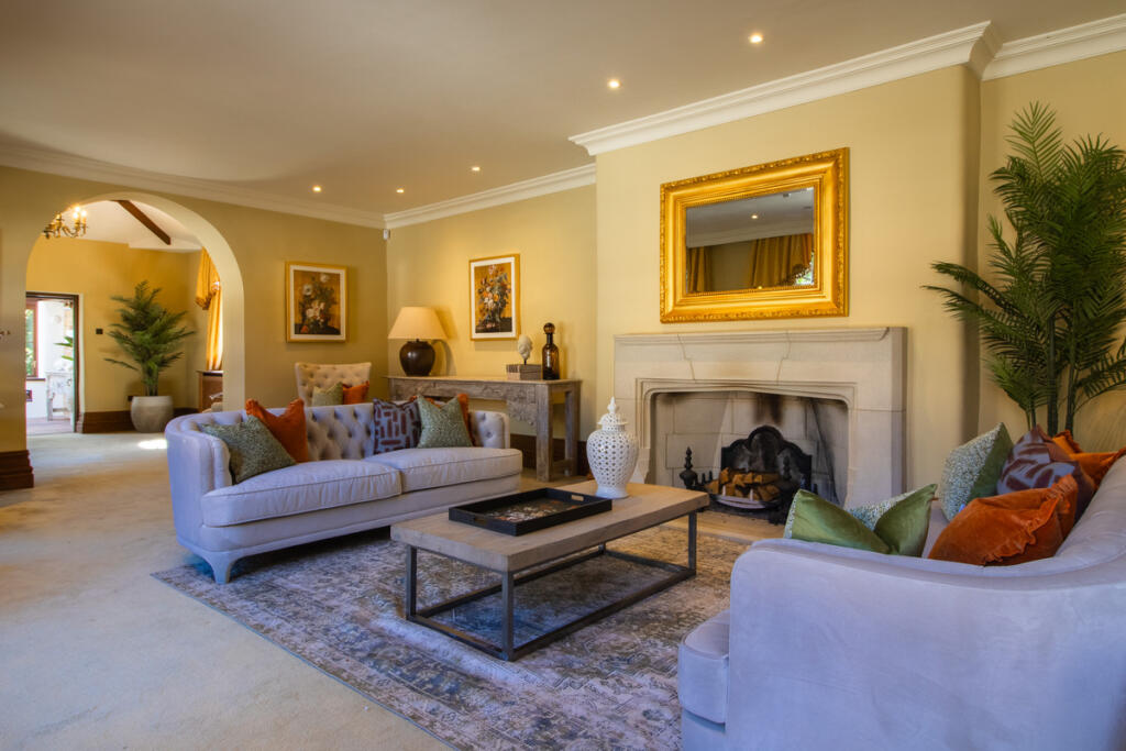 Swythamley Hall Rushton Spencer Macclesfield, SK11 0SN - View 4