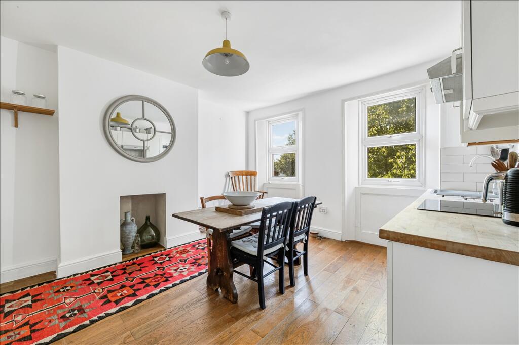 Goldhawk Road, Shepherd's Bush W12 photo 3