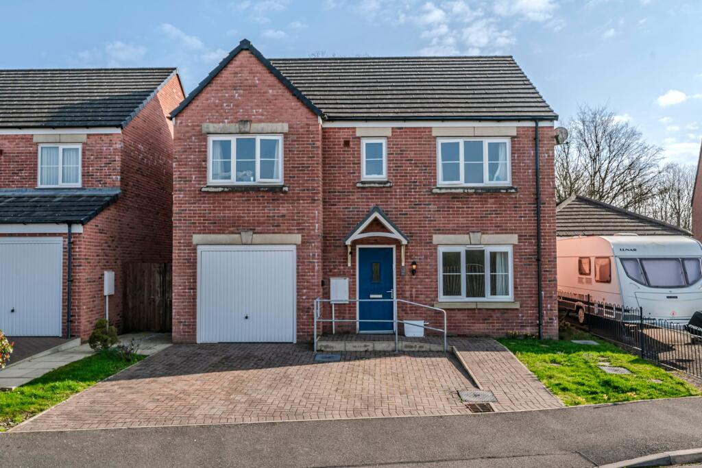 5-bed detached on Chancery Fields, Chorley, PR7, £349,995