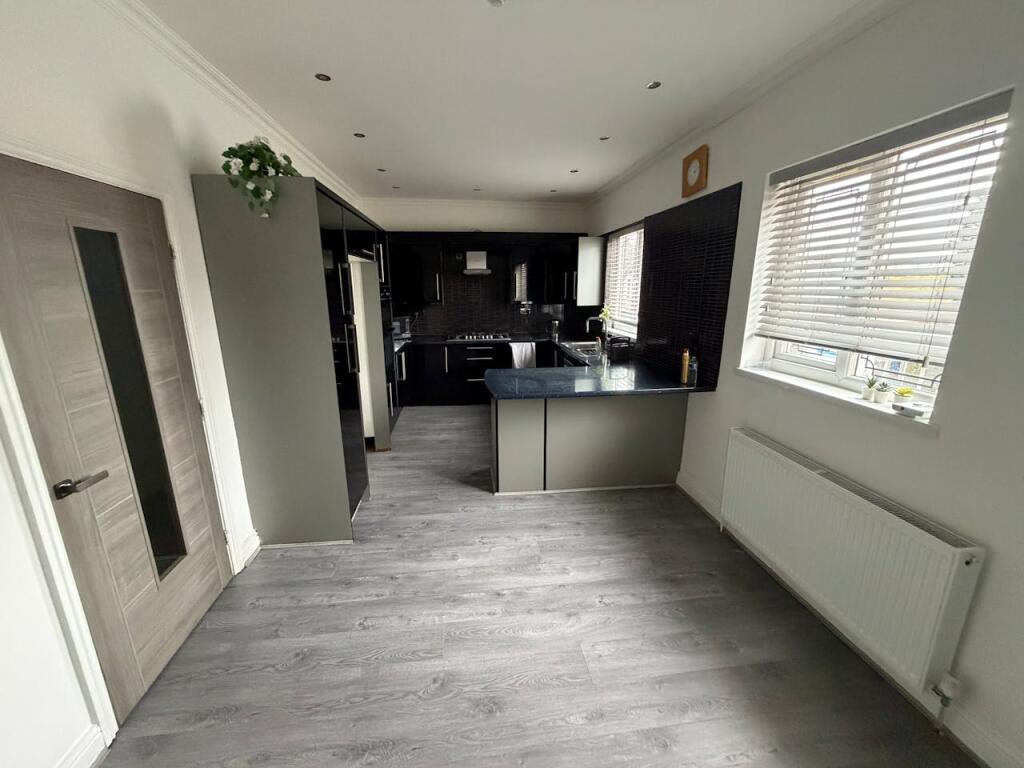 Additional image 8 of 536 Stratford Road, Birmingham, B11 4AJ