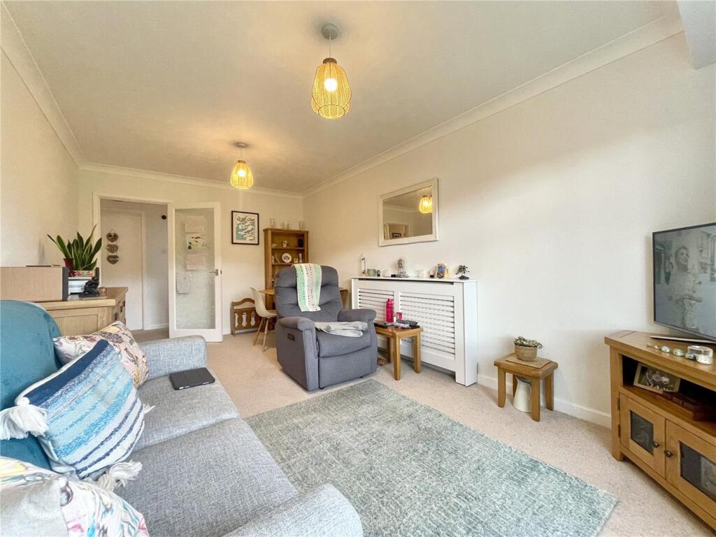 Apartment in Bournemouth - View 3