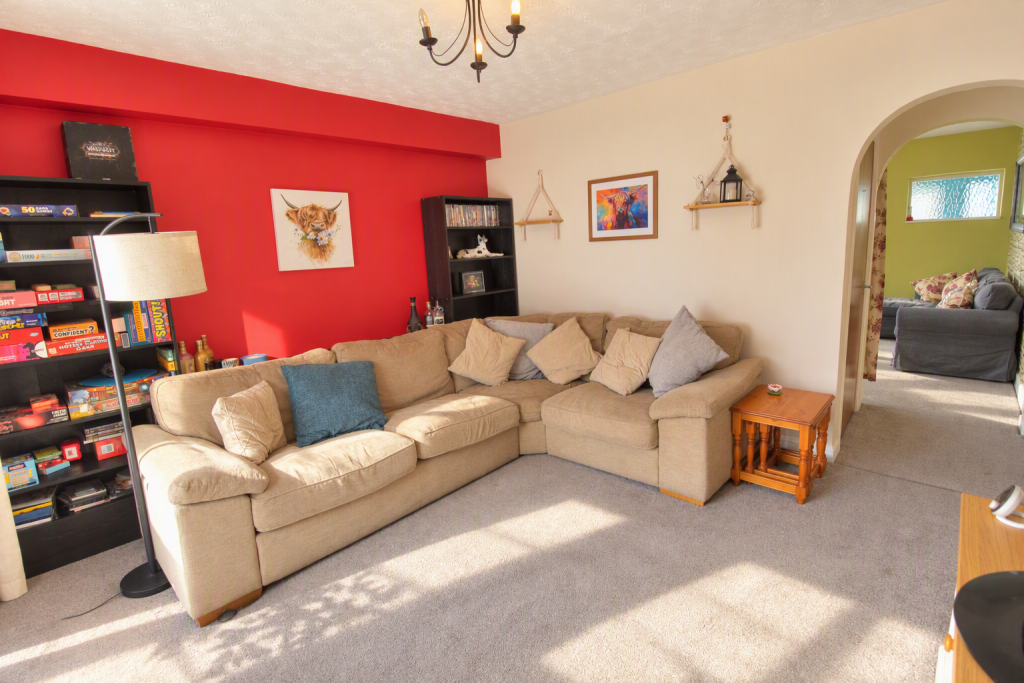 House in Dudley, Dudley Fields, Pensnett - View 4