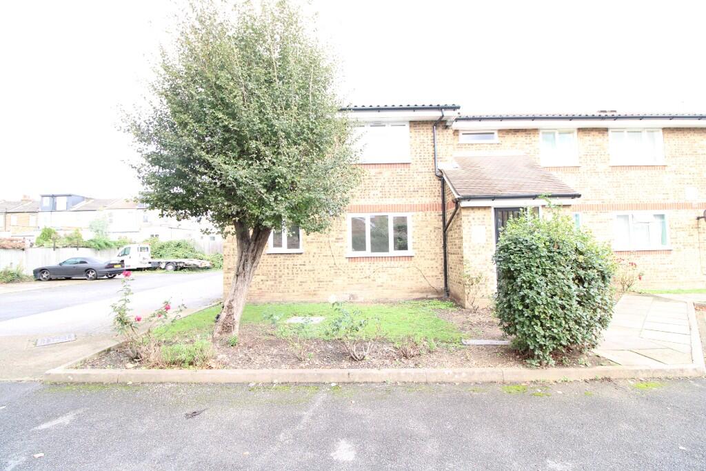 Main image of property: Luther King Close, London, E17
