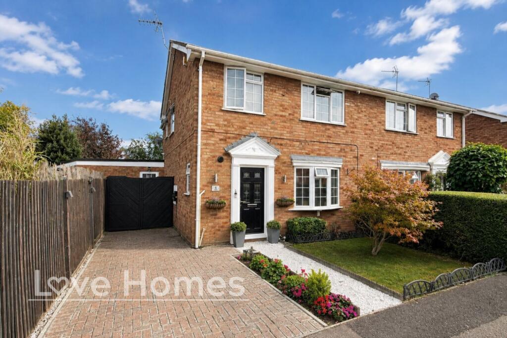 House in Westoning, Central Bedfordshire - View 4