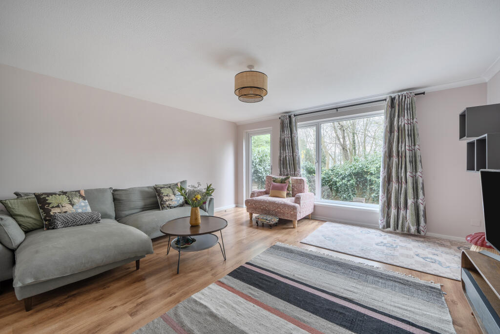 Main image of property: Mount View Road, London, N4