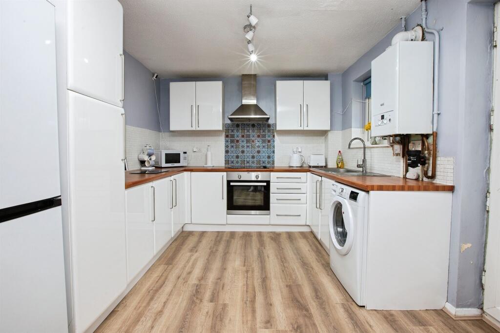 House in Amber Valley, Swanwick - View 3