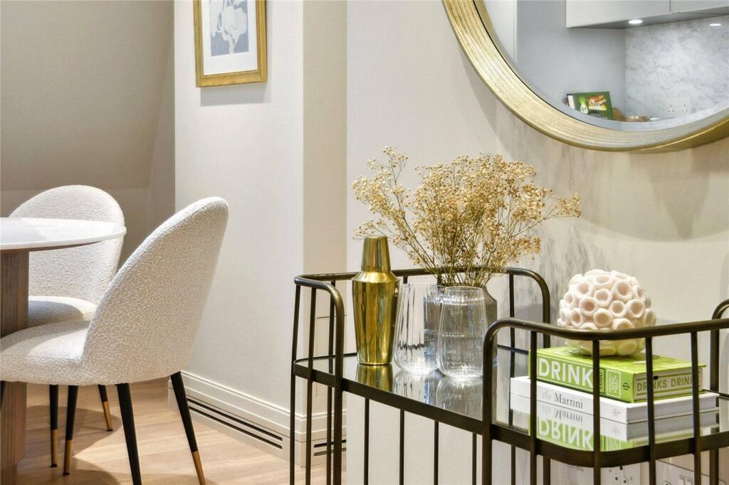 Apartment in London, St Clement Danes, Covent Garden - More