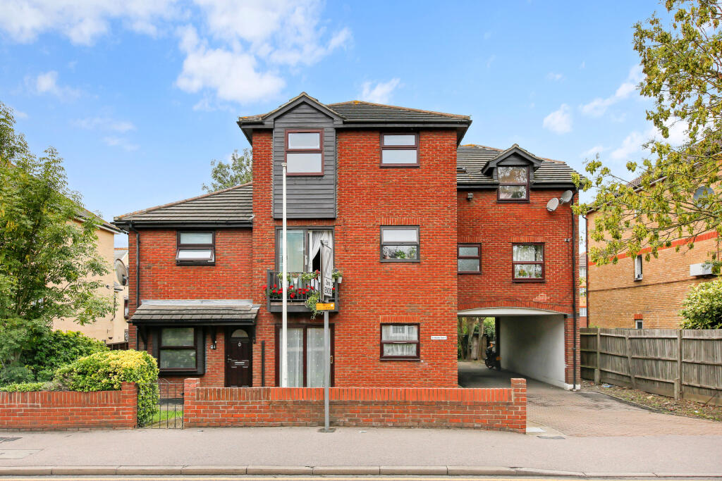 Main image of property: South Street, RM1