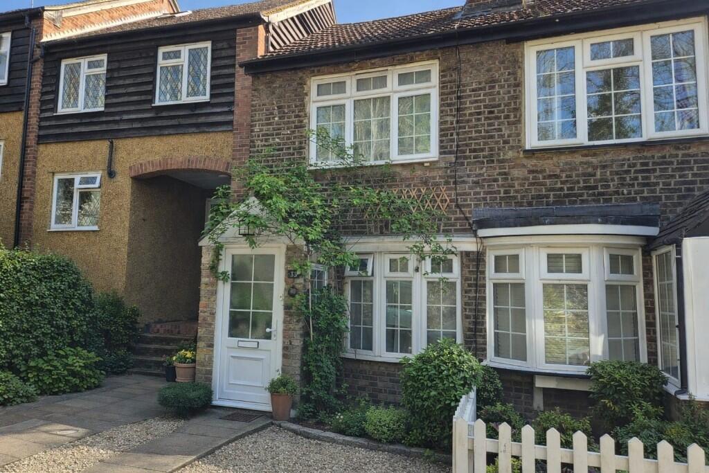 Main image of property: LOWER ROAD, Loughton, IG10