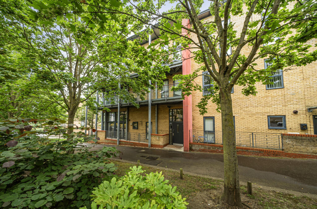 Main image of property: Park Lane, Waterstone Park, Greenhithe, DA9
