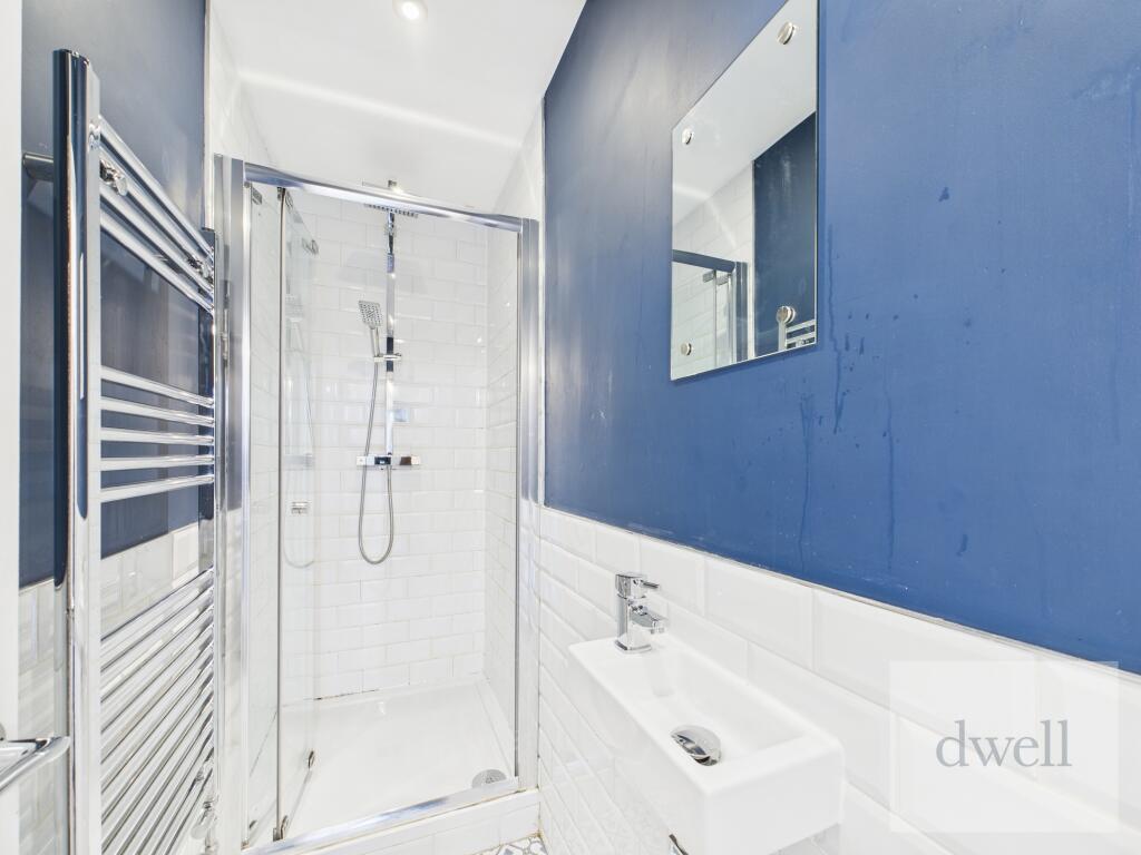 Apartment in Leeds - View 5