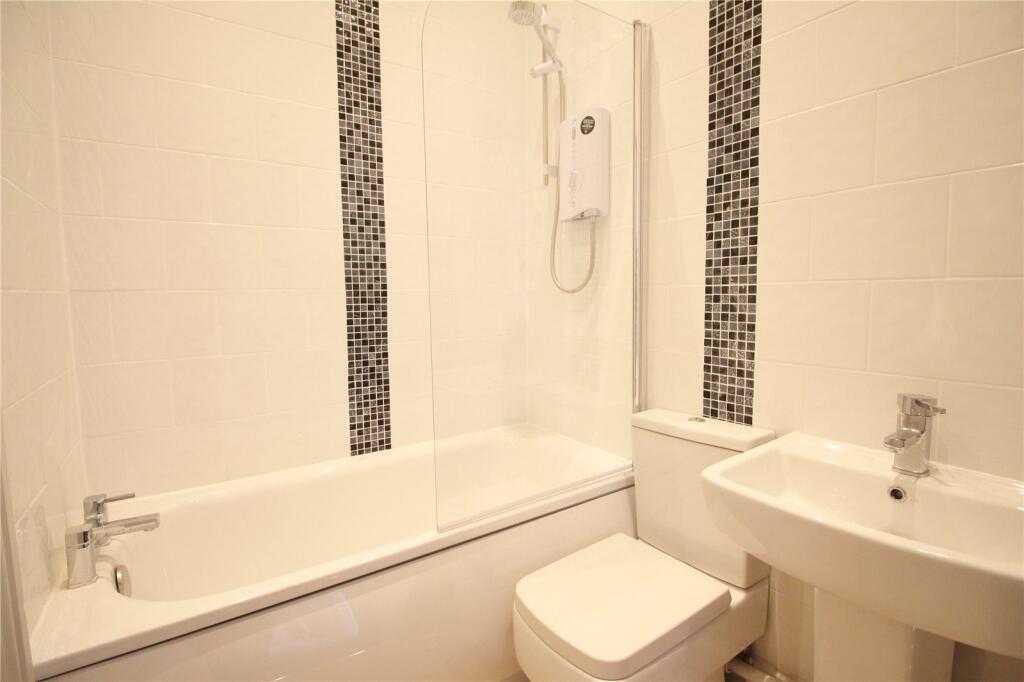 Apartment in Bristol - View 4