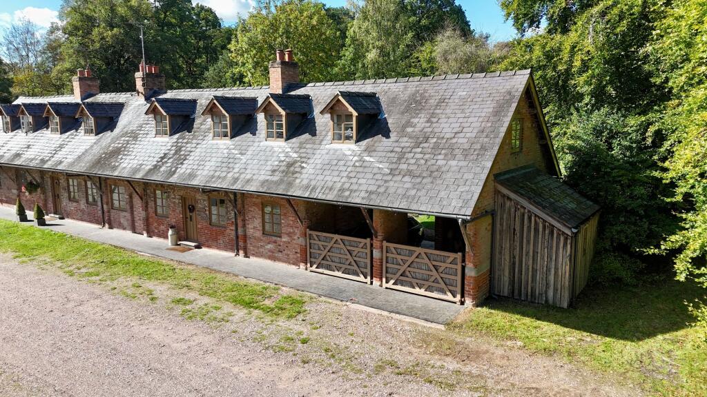 Main image of property: Shugborough, White Barn Farm, ST17