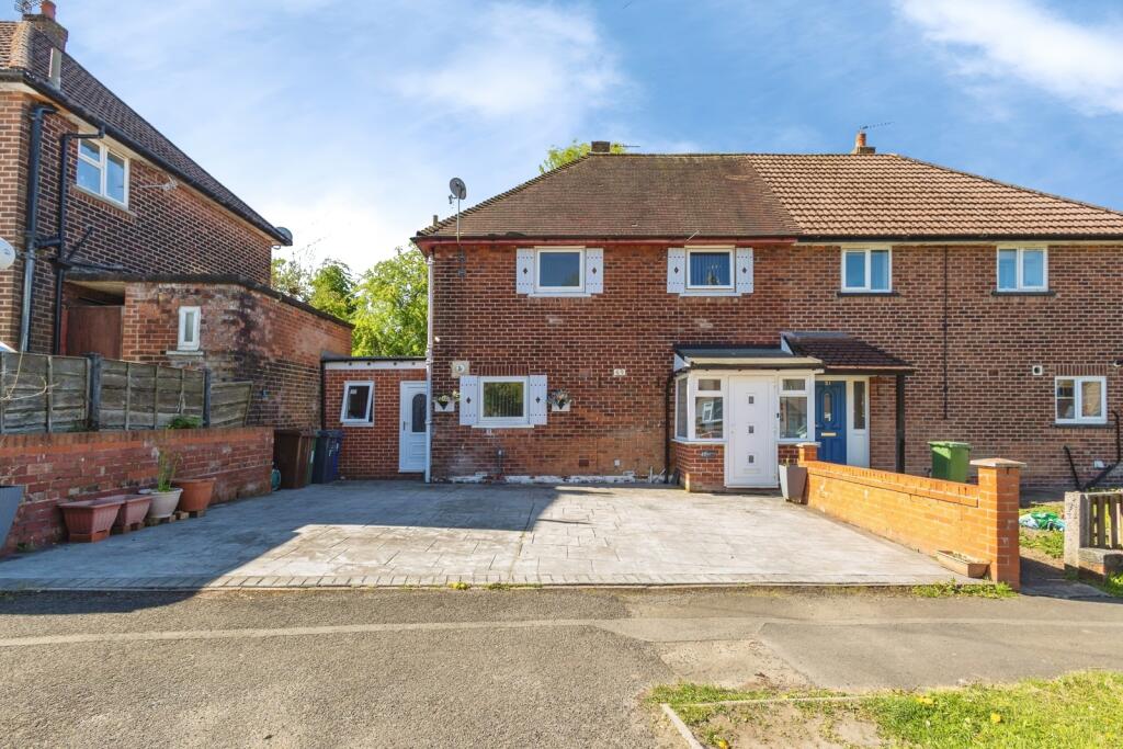 Main image of property: Bradley Green Road, Hyde, Greater Manchester, SK14