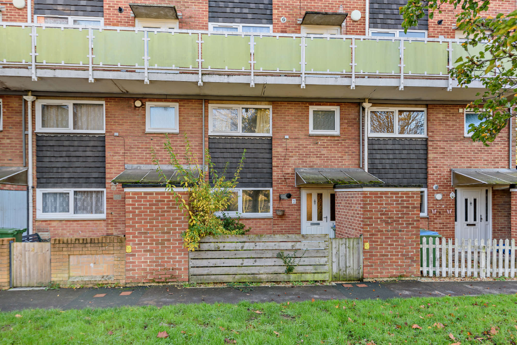 Main image of property: Bishopsfield Road, Fareham, Hampshire, PO14