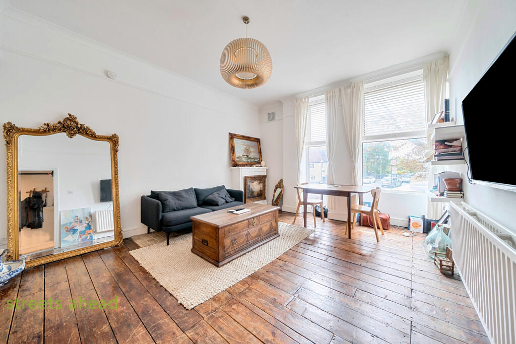 Main image of property: Central Hill, London, SE19