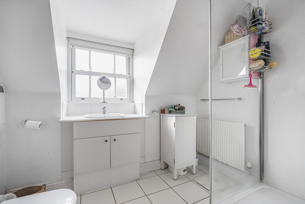 Additional image 16 of Miller Close, Redbourn, AL3