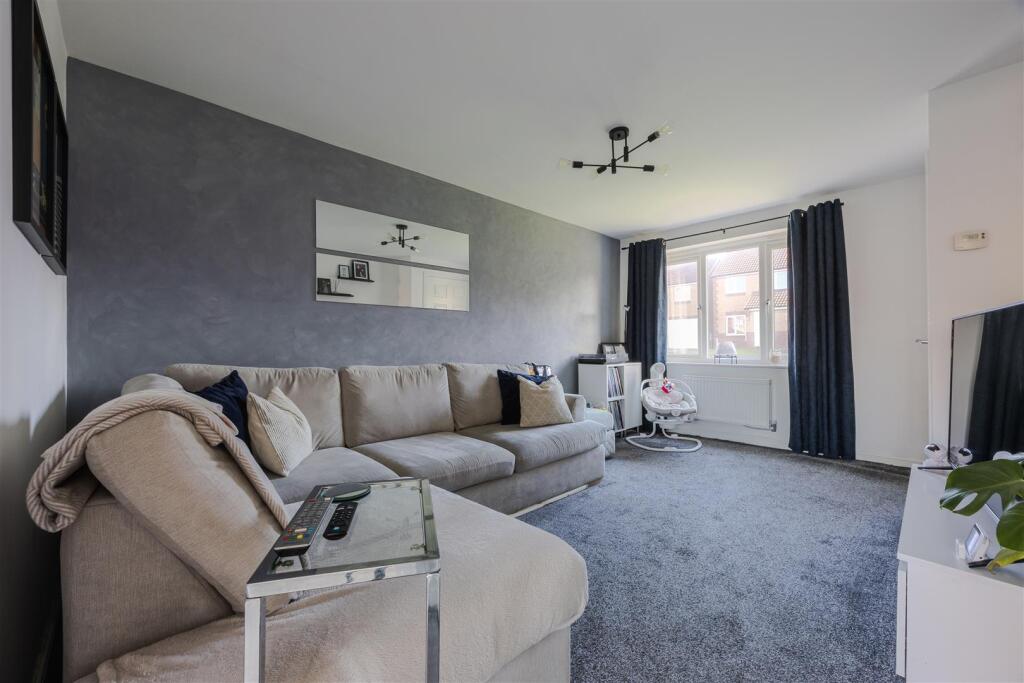 Juno Close, Scunthorpe photo 3