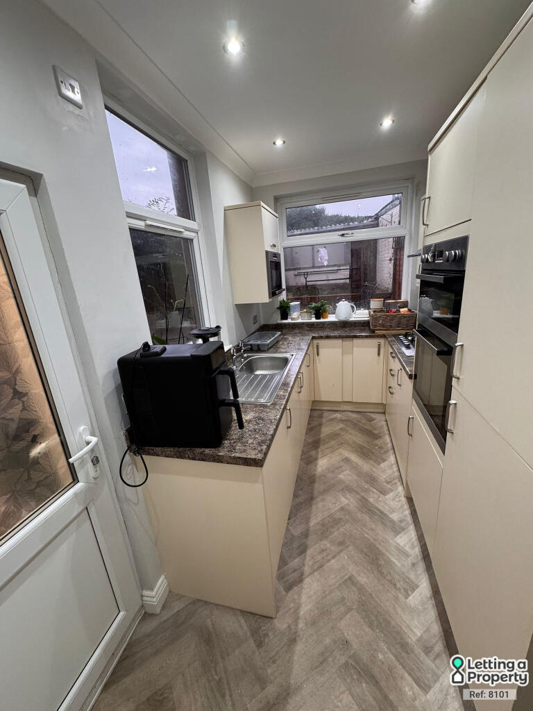House in Stockton-on-Tees - View 4