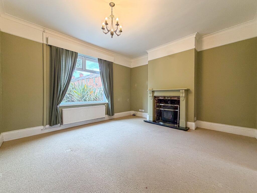 Eden Avenue, Burnopfield, Newcastle upon Tyne photo 3